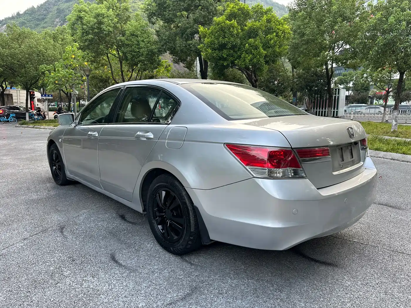 Фото 5 - Honda Accord