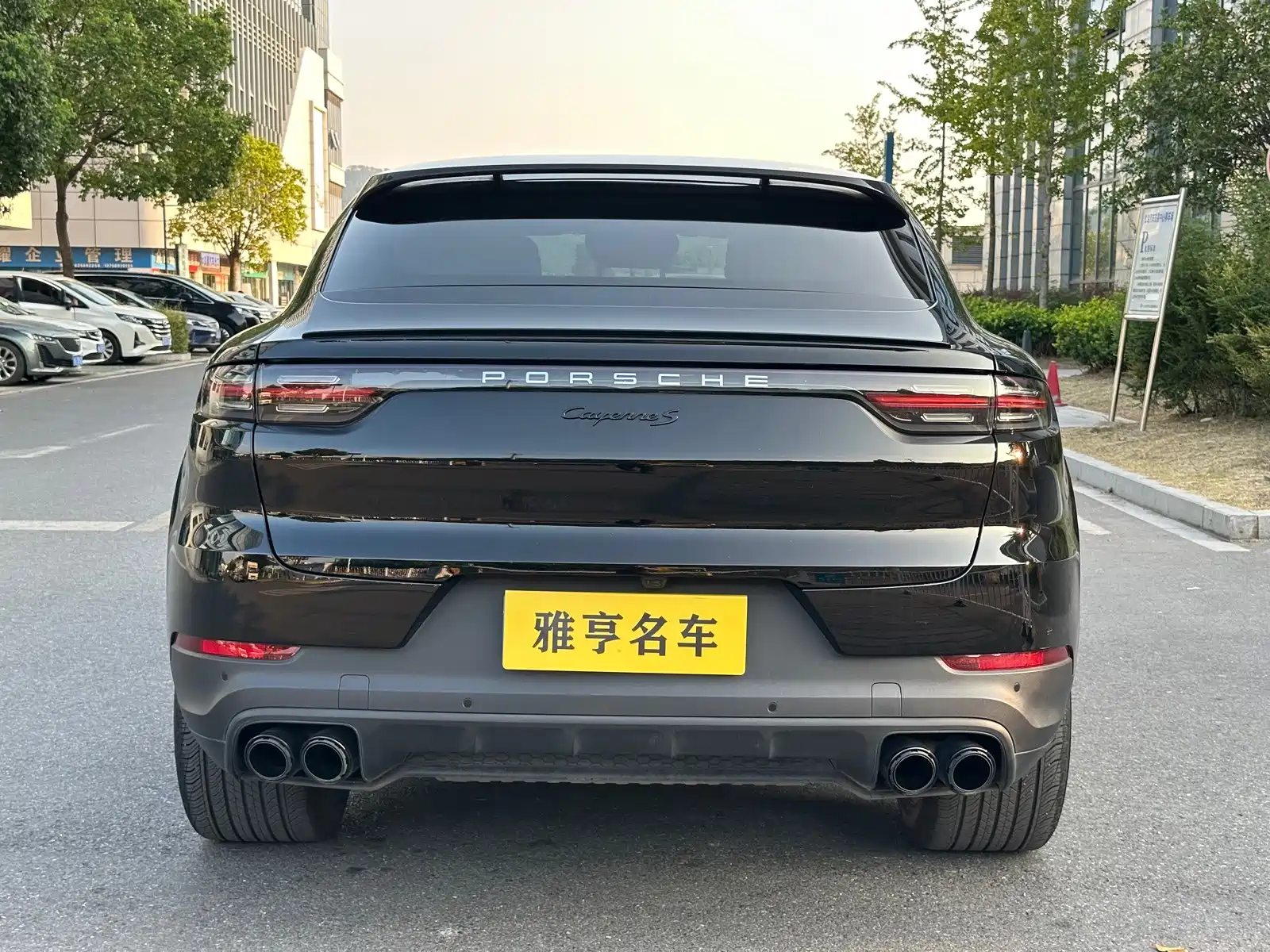 Фото 16 - Porsche Cayenne