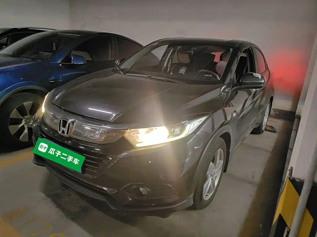 Photo 2 - Honda Vezel