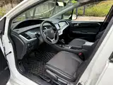 Фото 4 - Honda Jade