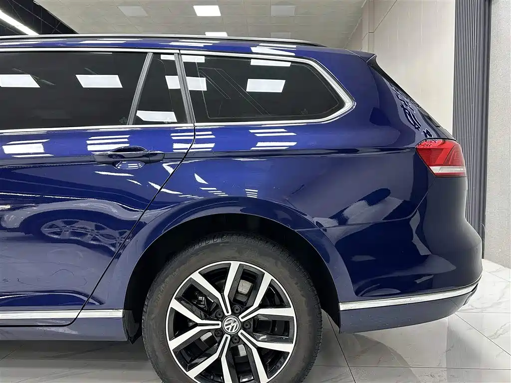 Volkswagen Weilan 2018 380TSI 2WD Comfort Edition фото 8