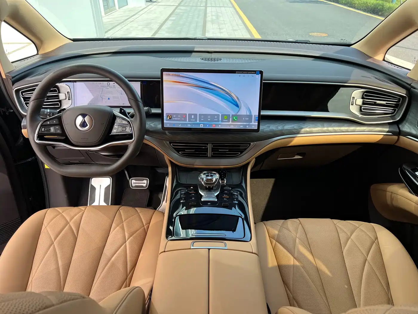 Denza D9 2026 2025 DM-i Smart Driving Edition 1020 AWD Flagship