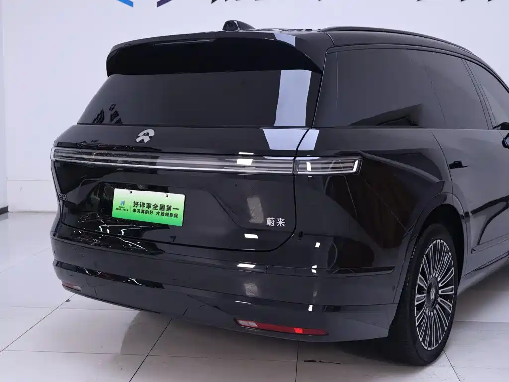 Фото 8 - NIO ES8