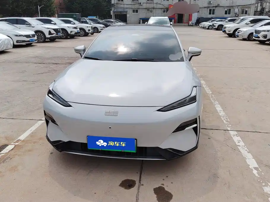 Geely Galaxy Galaxy E8 2024 2024 665km RWD Starship Voyager Edition