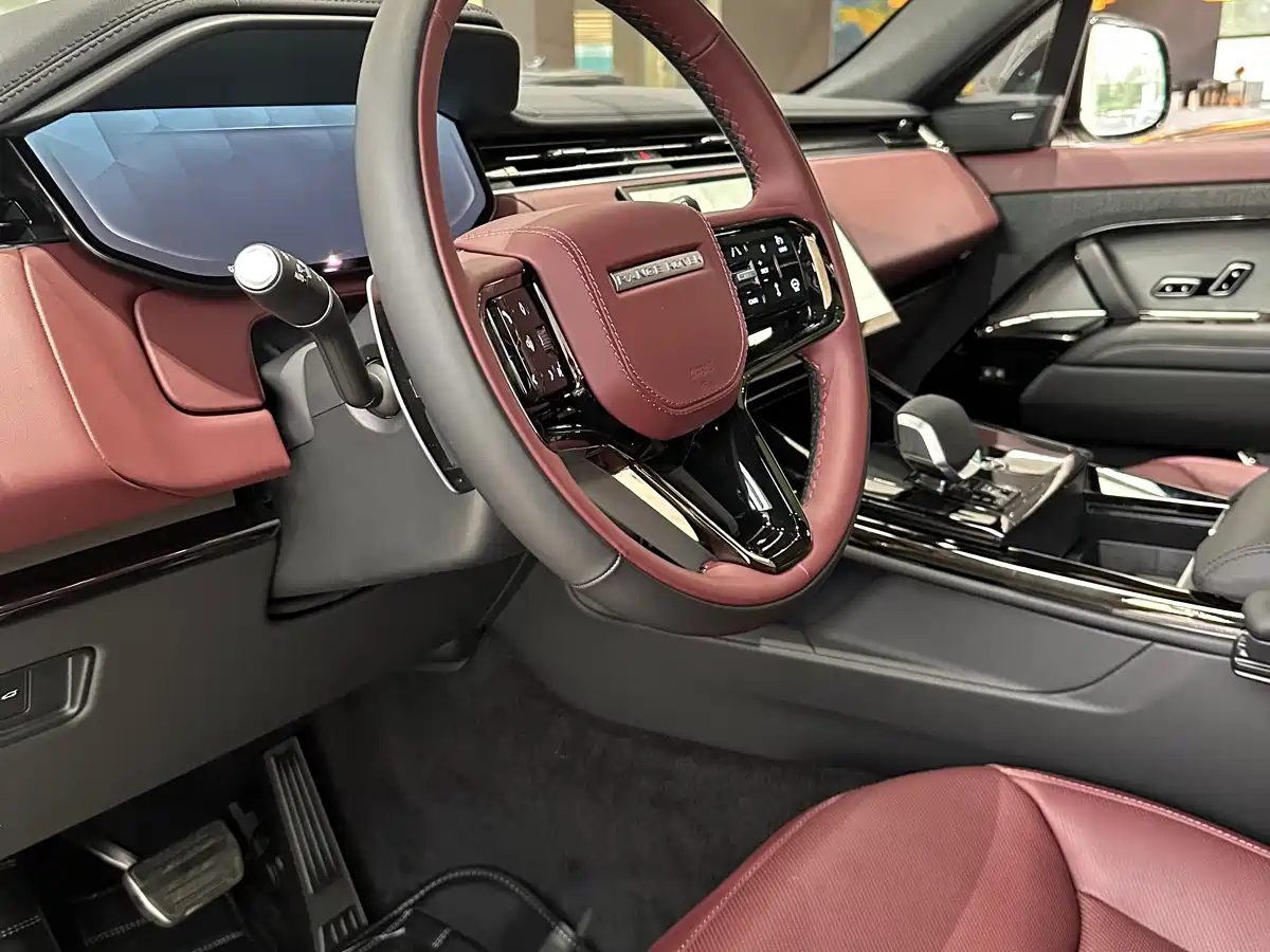 Land Rover Range Rover Sport фото 3