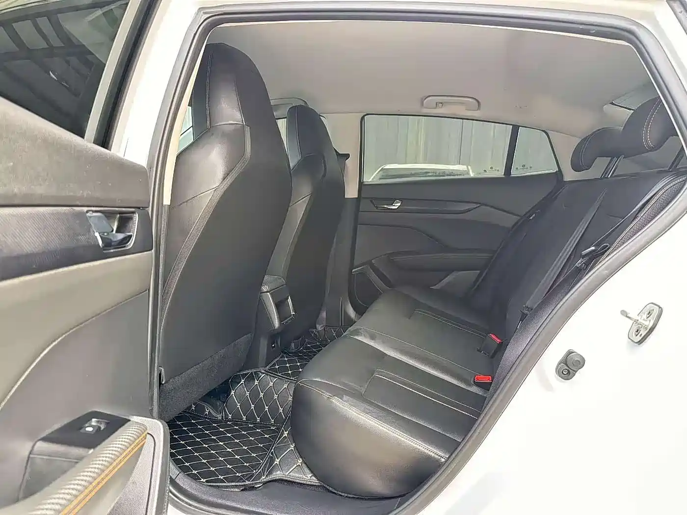 DONGFENG FENGSHEN YI HYUN