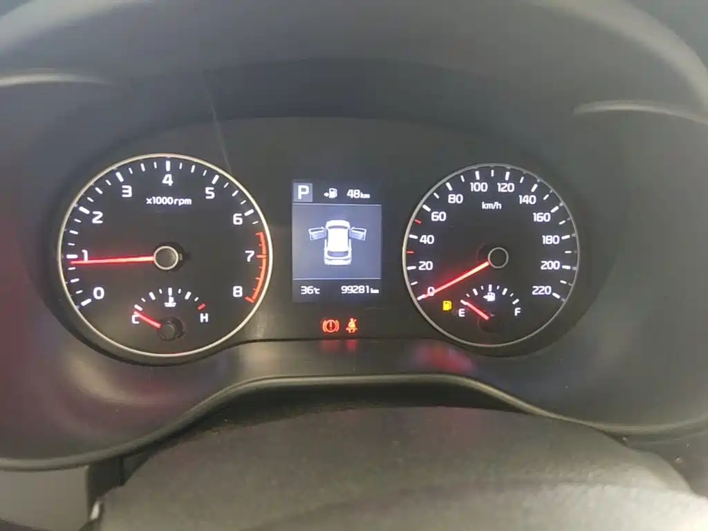 Kia KX CROSS 2018 2017 1.4L AT GLS