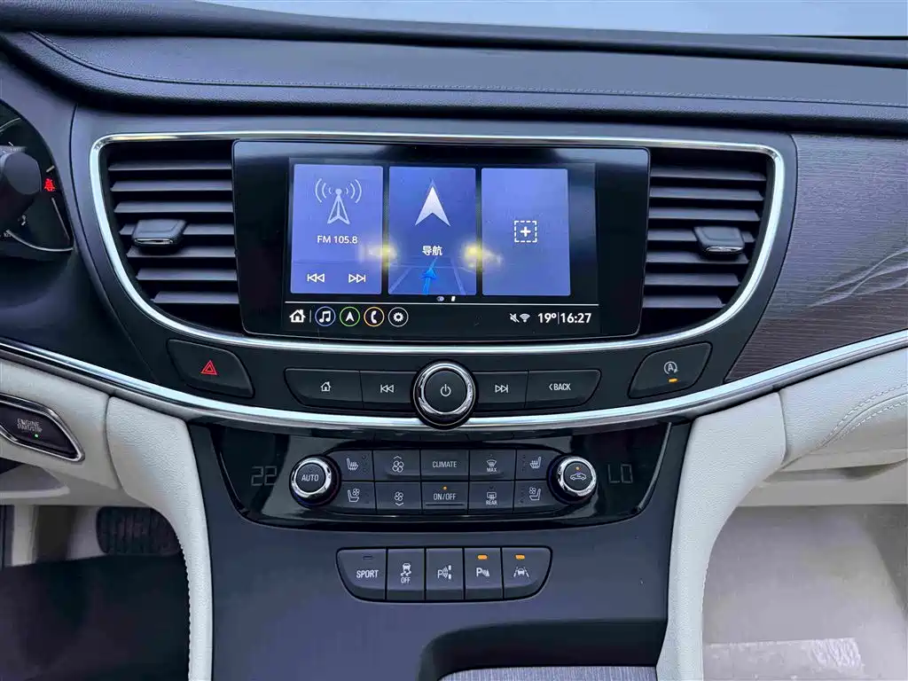 BUICK LACROSSE