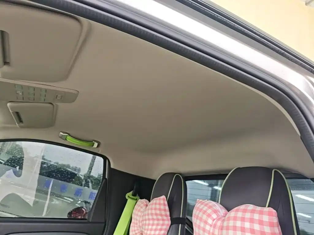 Baojun E100 2021 2020 305KM Intelligent Edition