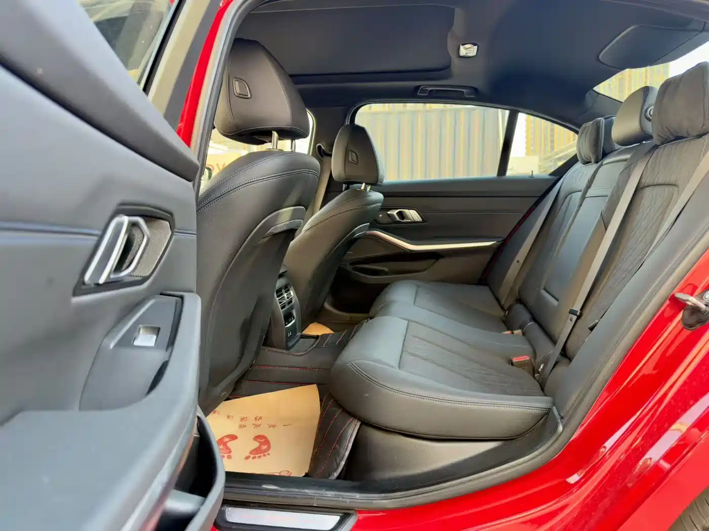 BMW i3 2023 eDrive 40 L Shadowline Package фото 5
