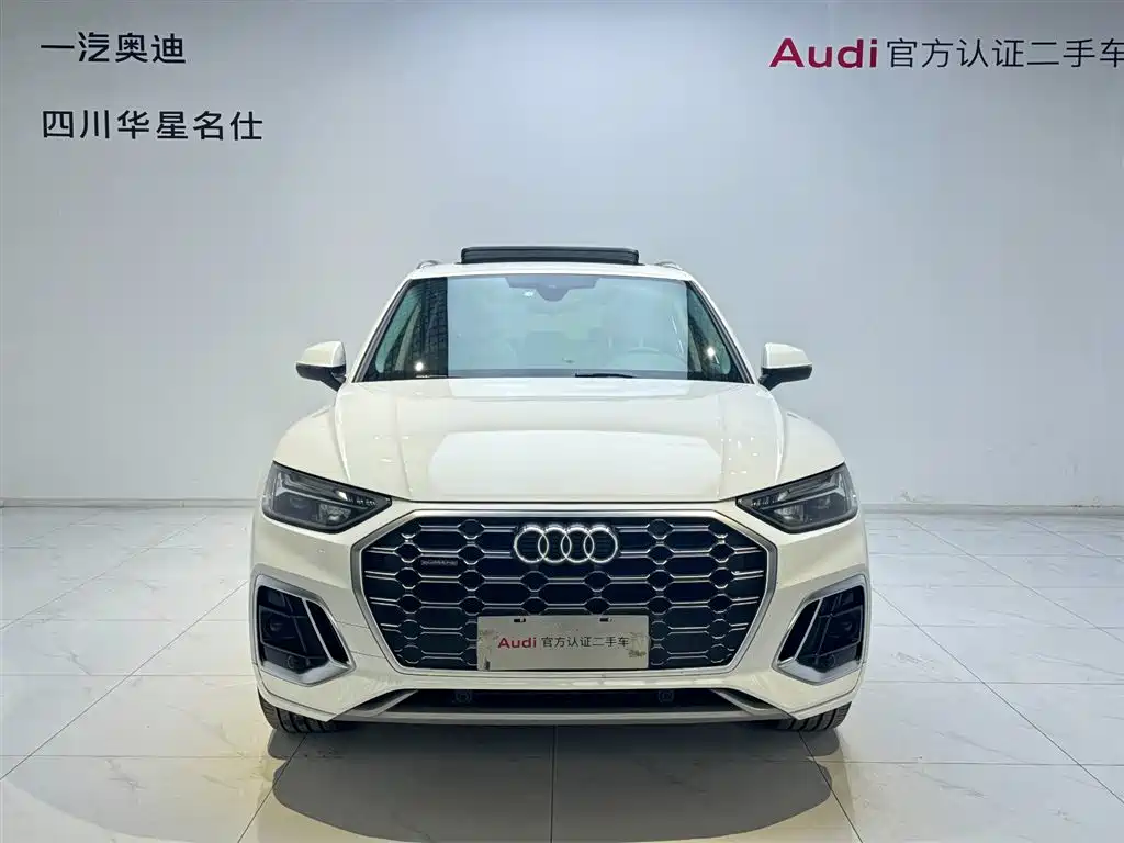 Audi Q5L 2022 40T Luxury Dynamic фото 2