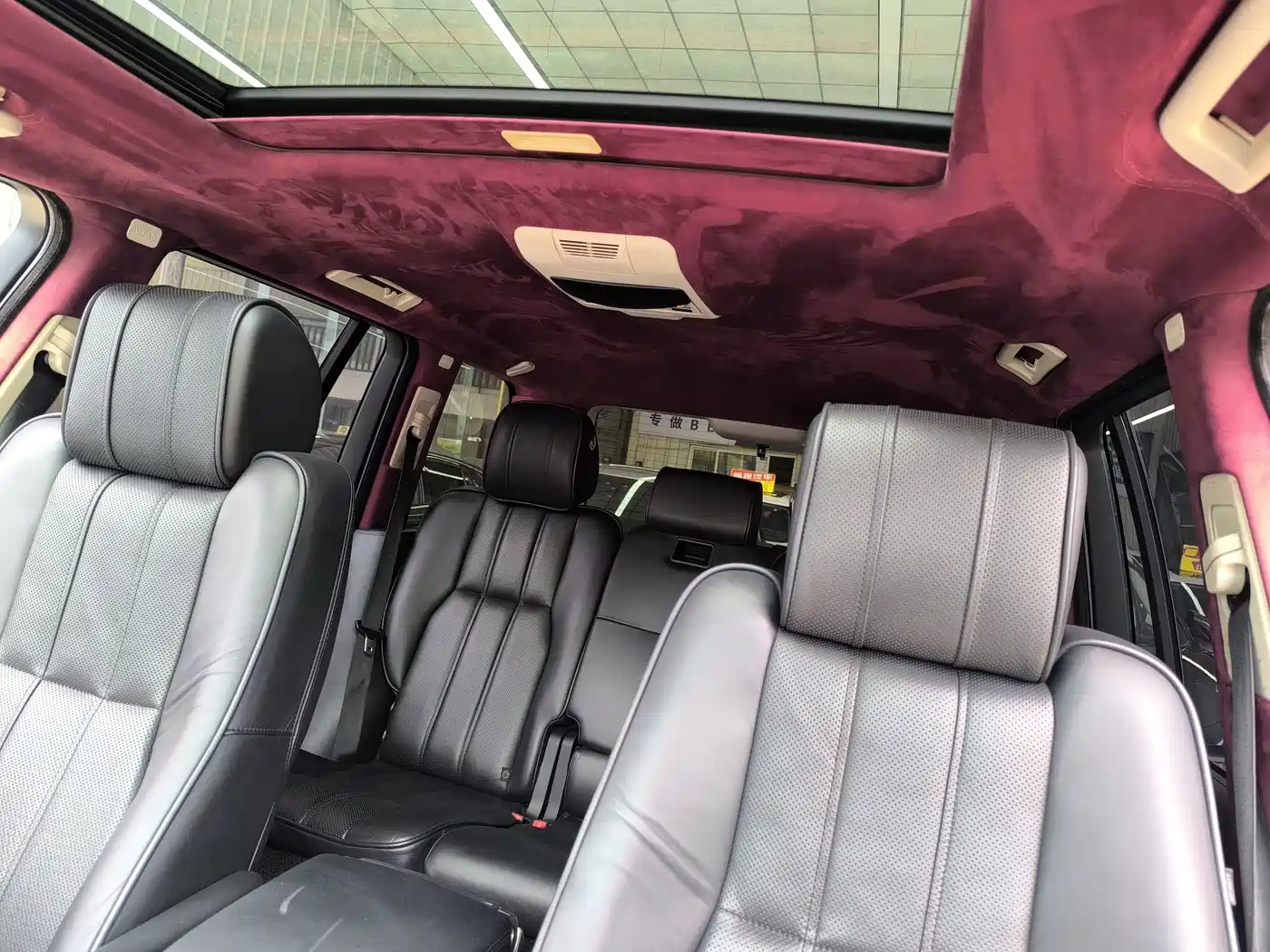 Land Rover Range Rover 2012 5.0 NA V8 фото 16