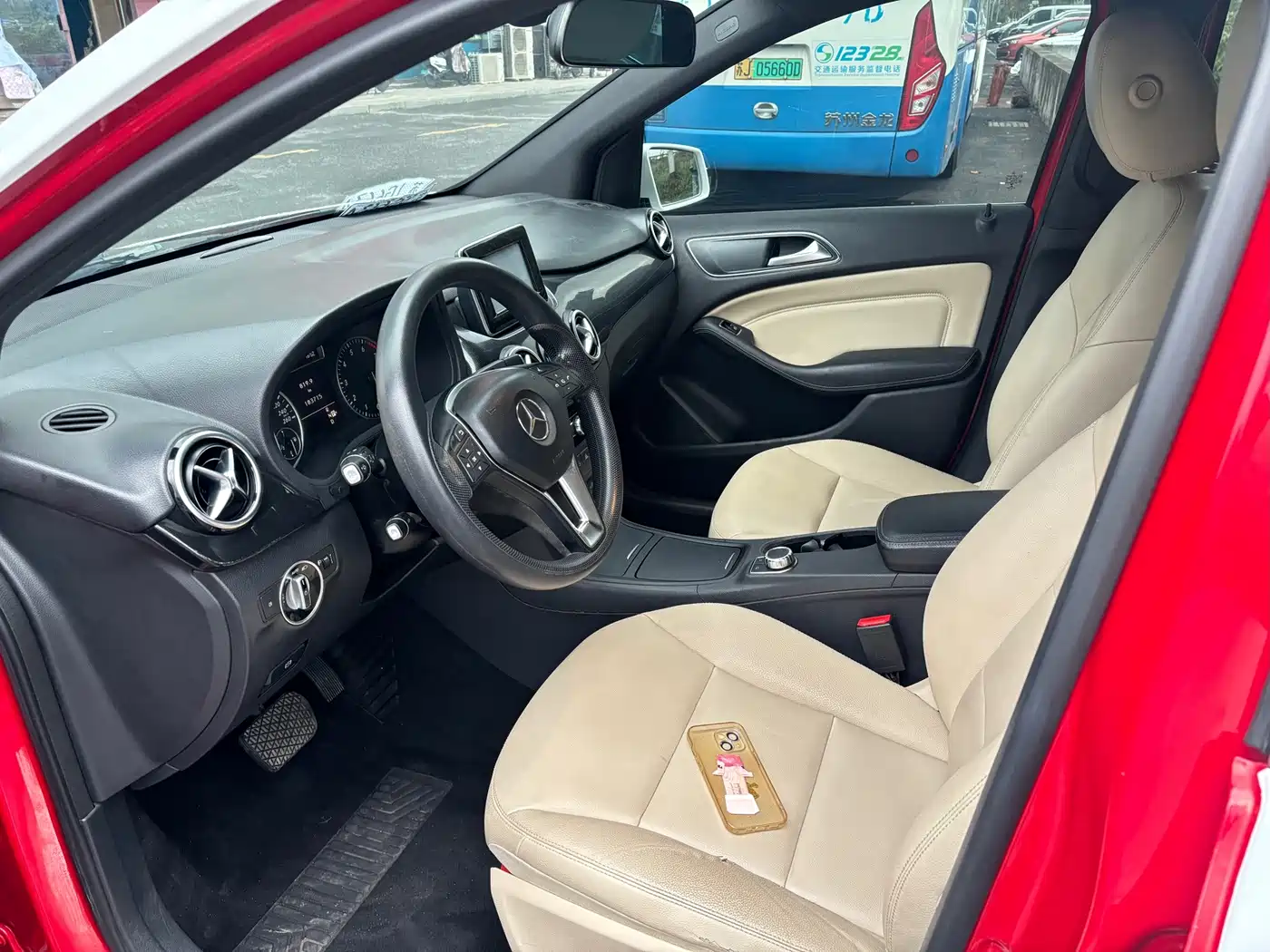 Mercedes-Benz B-Class 2013 2012 B 180