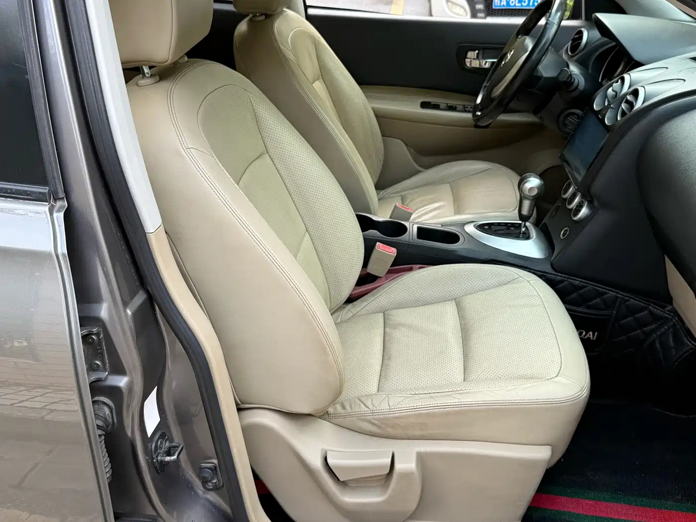 صورة 8 - Nissan Qashqai