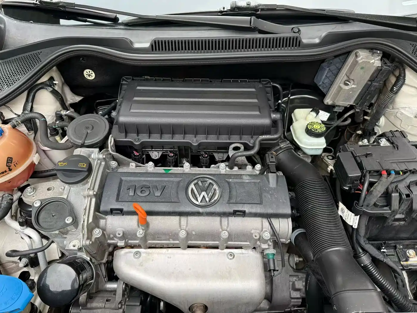 Фото 9 - Volkswagen Polo