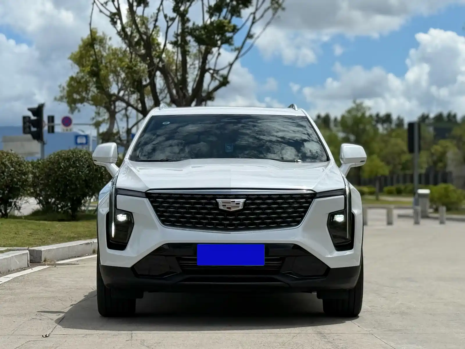 Photo 2 - Cadillac XT4