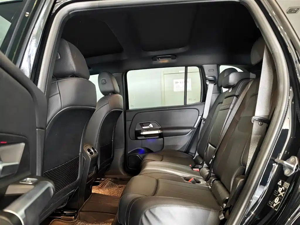 Mercedes-Benz GLB 2023 GLB 220 Dynamic фото 8