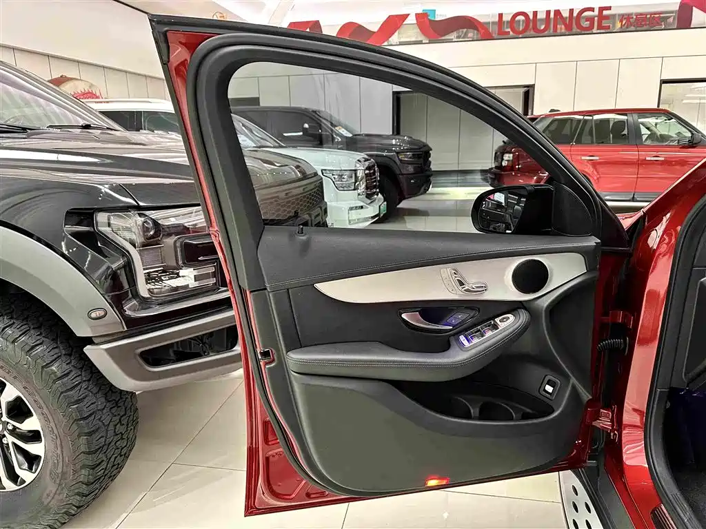 Mercedes-Benz GLC, миниатюра 18
