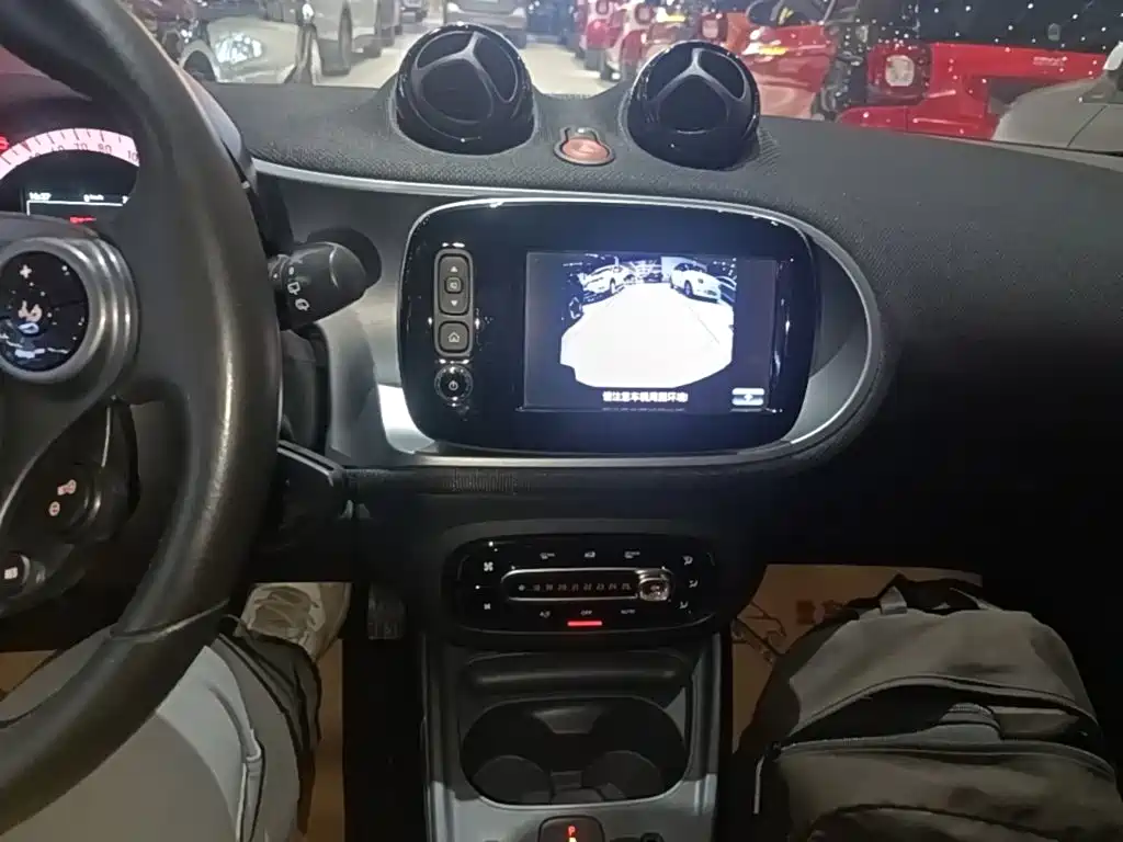 smart forfour 2018 2018 0.9T 66kW Pioneer Edition