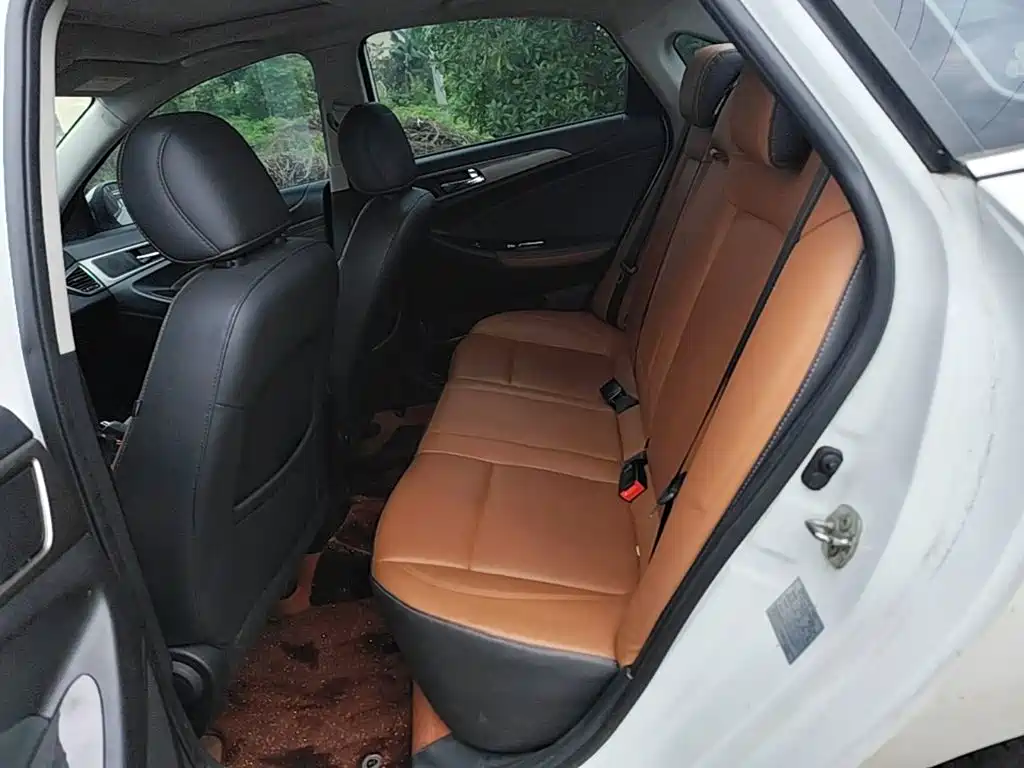 Photo 17 - Changan Eado