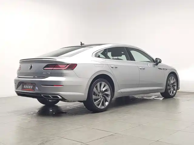 Volkswagen FAW-Volkswagen CC 2023 380TSI Eye-catching Edition — фото 2