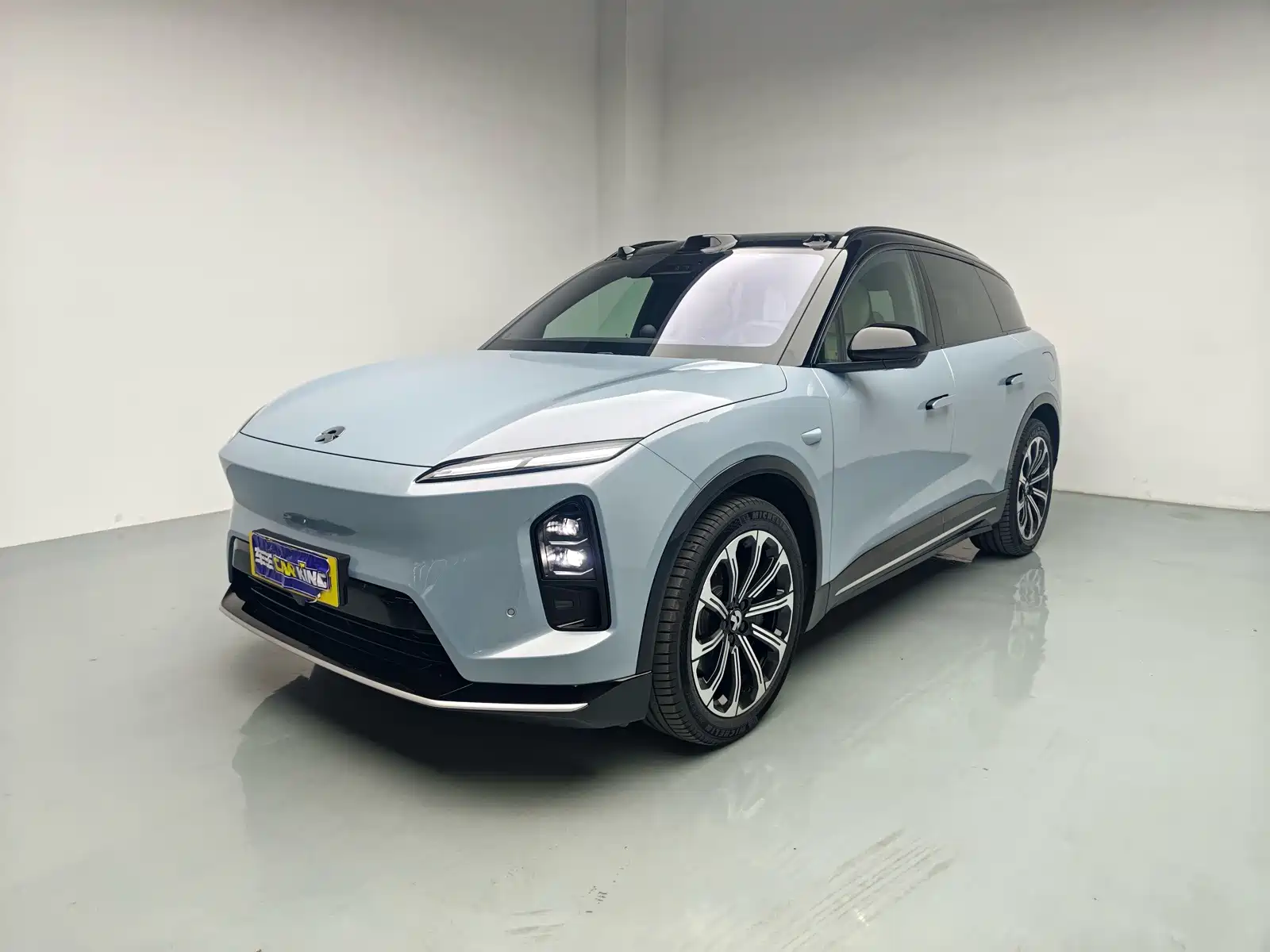 Фото 1 - NIO ES6