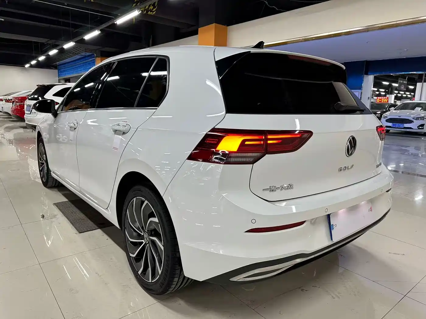 Volkswagen Golf 2023 280TSI DSG Pro фото 8