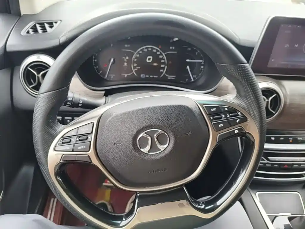 BAIC Senova D50 2018 2018 1.5L CVT Premium Smart Drive Edition