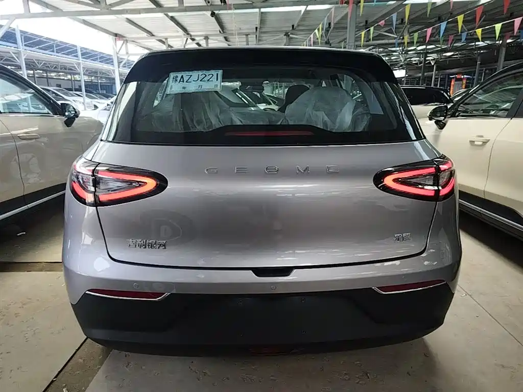Geely Galaxy Starry Wish 2026 Edition 310km Youth Version фото 6
