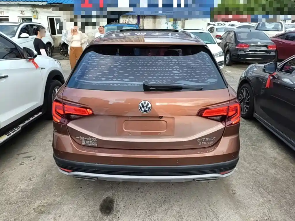 Volkswagen C-TREK 2017 2017 230TSI DSG Comfort