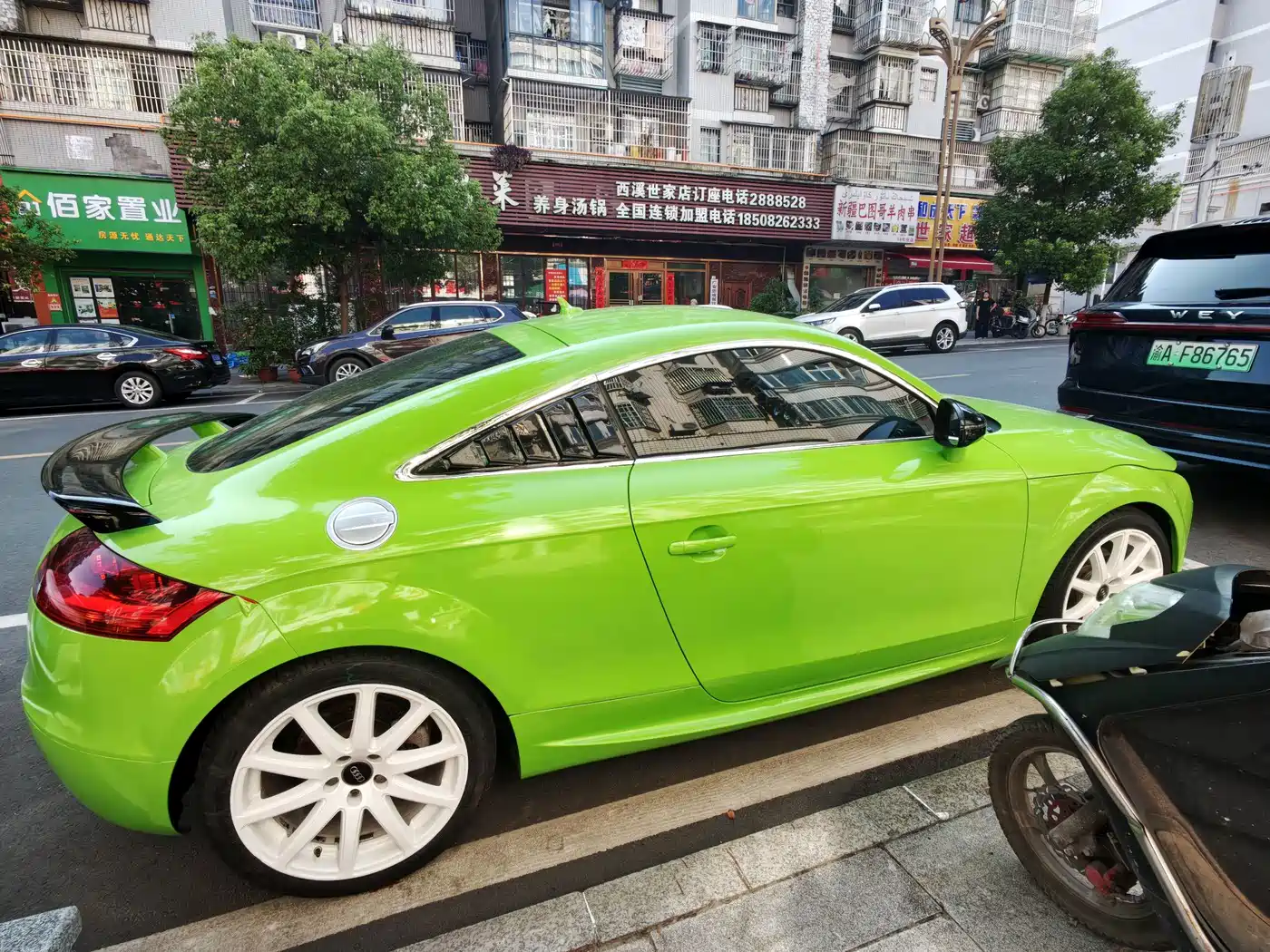 Фото 3 - Audi TT