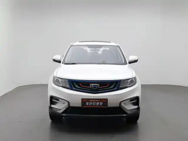 Geely Boyue 2018 2.0L Manual 2WD Smart Elegance Edition — фото 3