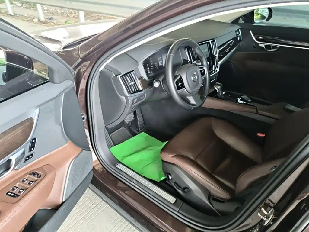 Volvo S90 2017 2017 T4 Inscription