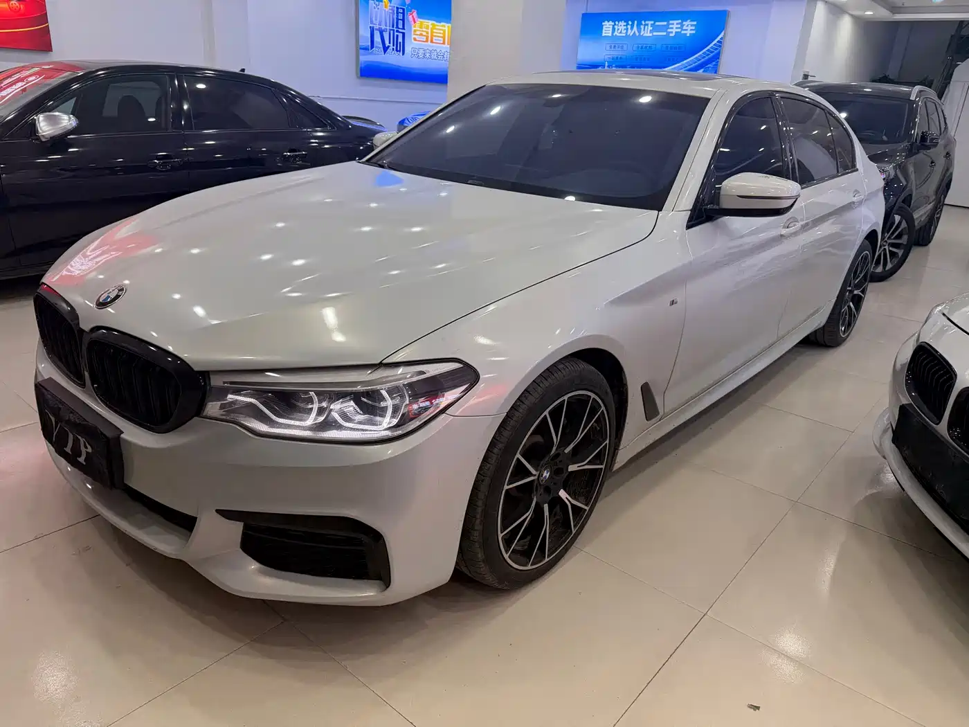 BMW 5 Series 2019 530Li Premium M Sport Package