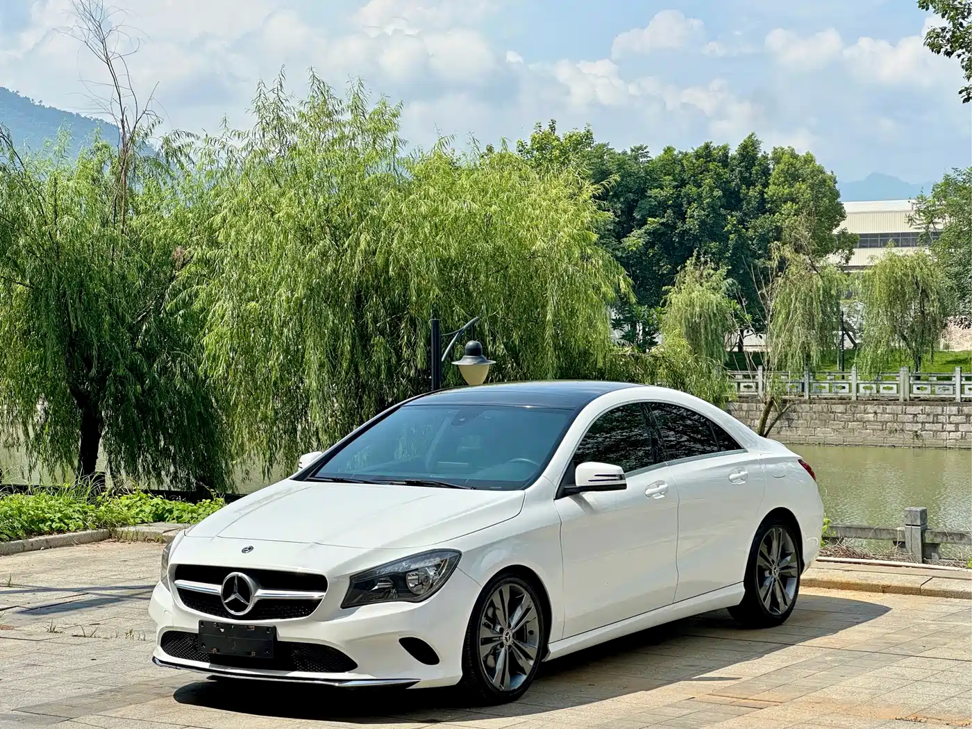 Mercedes-Benz CLA (Import) 2018 2017 Facelift CLA 200 Dynamic