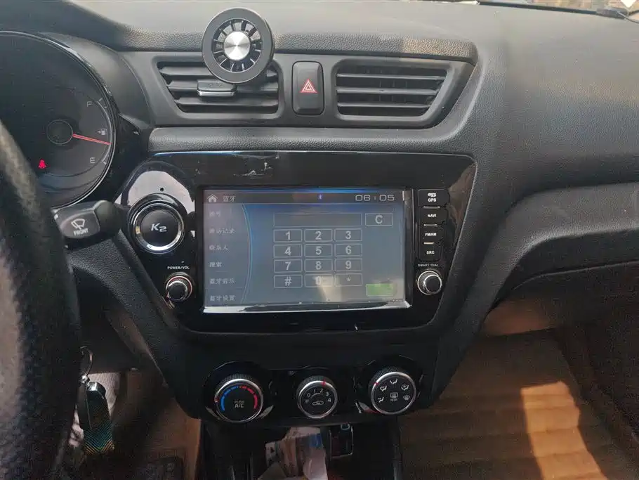 Kia K2 2015 Sedan 1.4L MT GLS фото 13