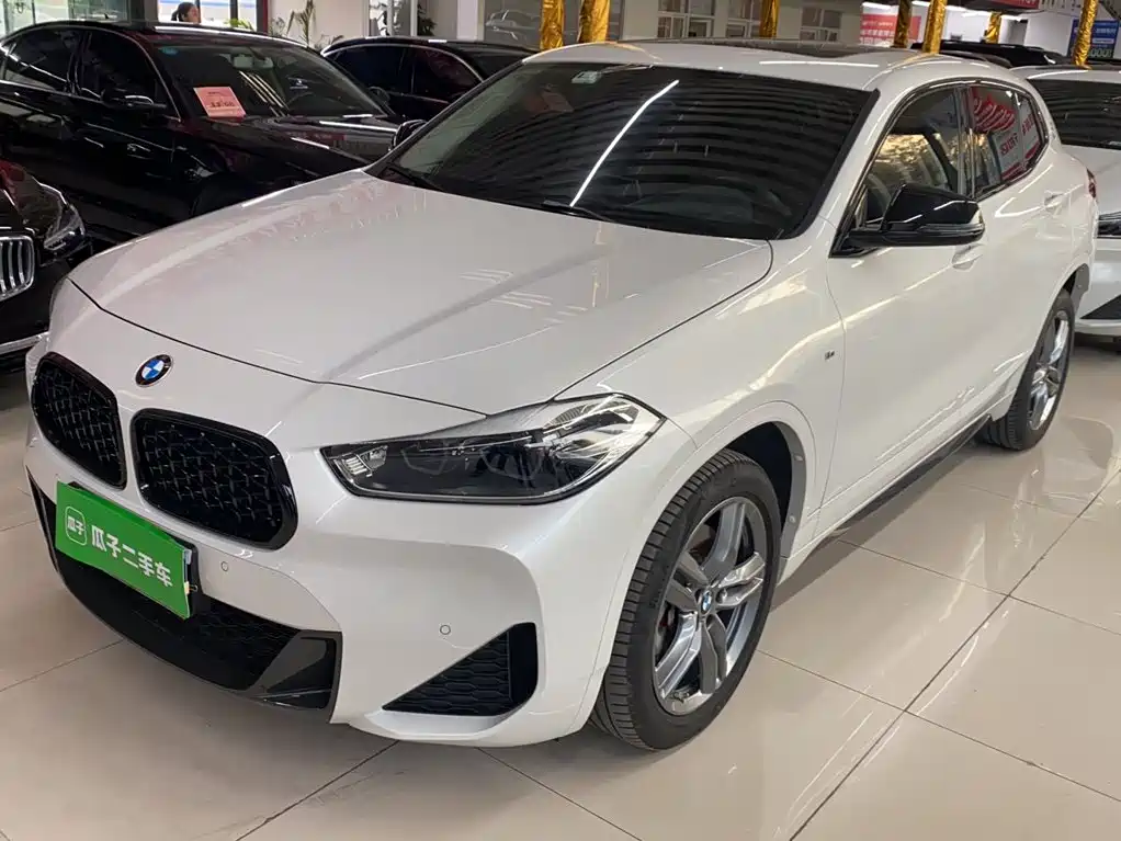 BMW X2