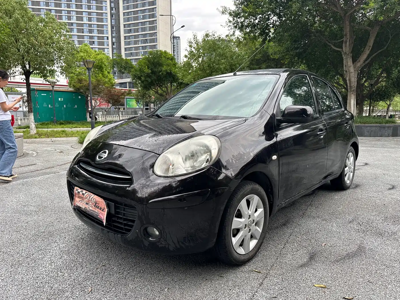 Nissan March 2011 2010 1.5L Automatic Easy Shine Edition