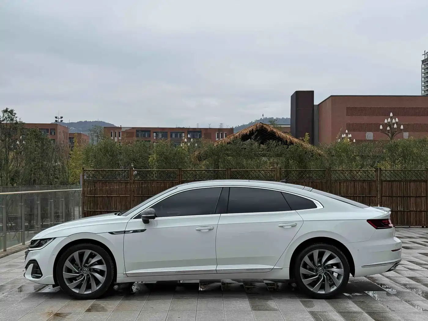 Volkswagen FAW-Volkswagen CC 2021 380TSI Eye-catching Edition фото 21