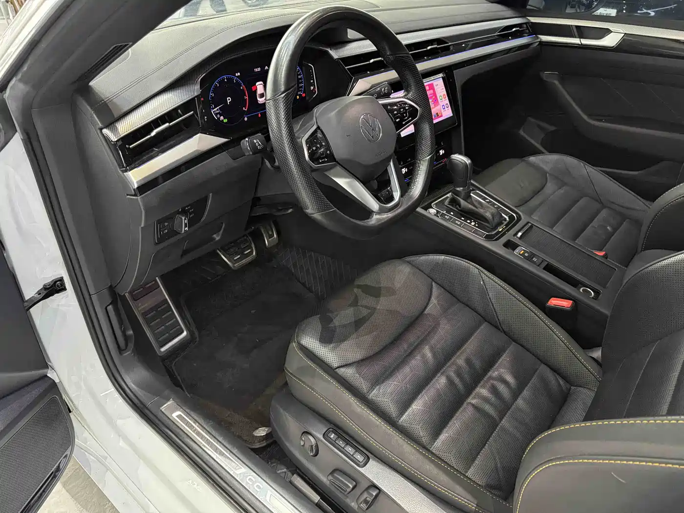 Volkswagen FAW-Volkswagen CC 2021 380TSI Eye-catching Edition фото 9