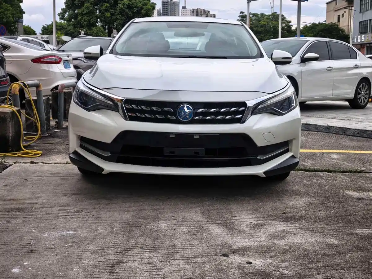 Venucia D60 2018 2018 1.6L CVT Smart Elite Edition