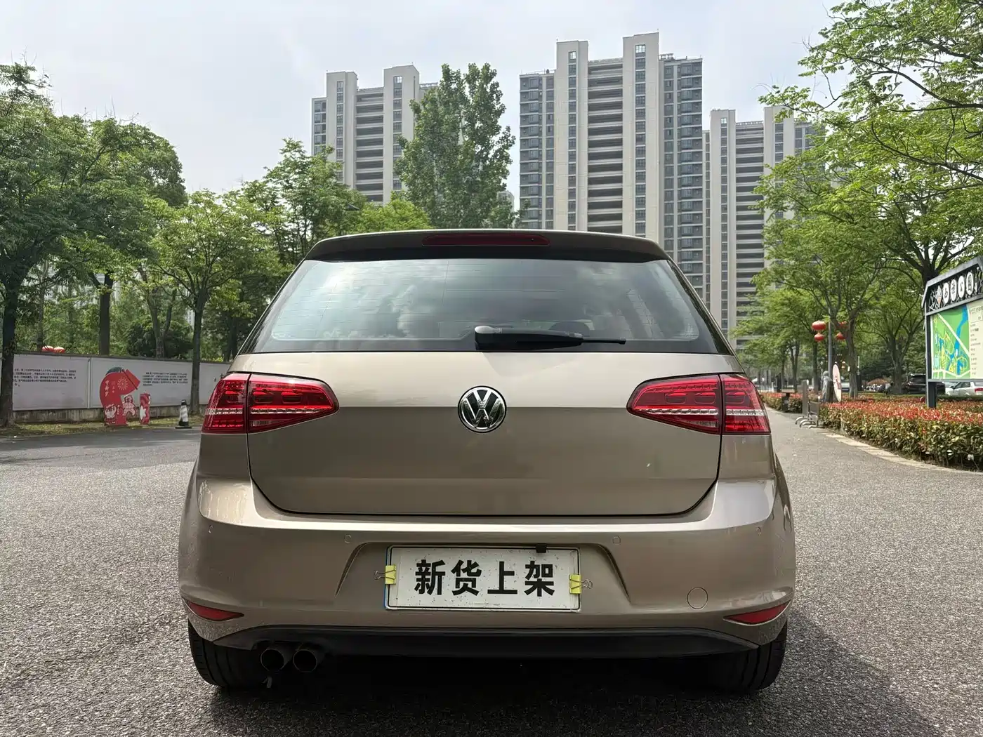 Volkswagen Golf 2016 230TSI Automatic Comfort фото 5