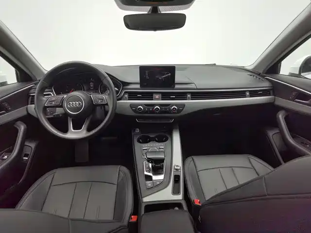 Audi A4L 2018 30th Anniversary 40 TFSI Progressive — фото 5
