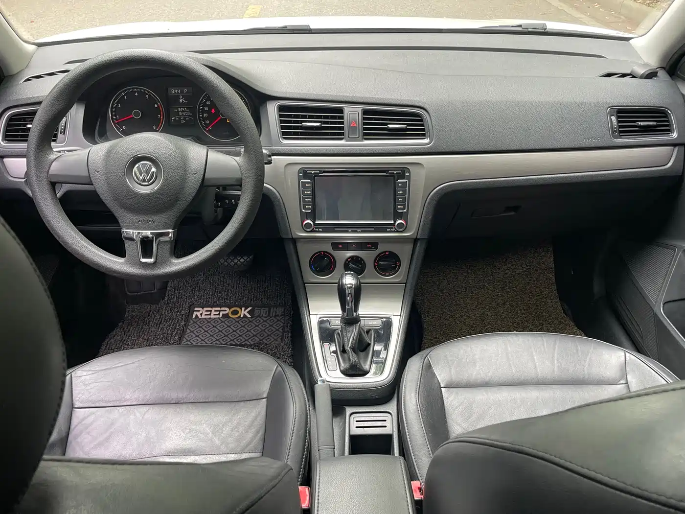 Volkswagen Lavida 2013 Facelift 1.4TSI DSG Comfort фото 9
