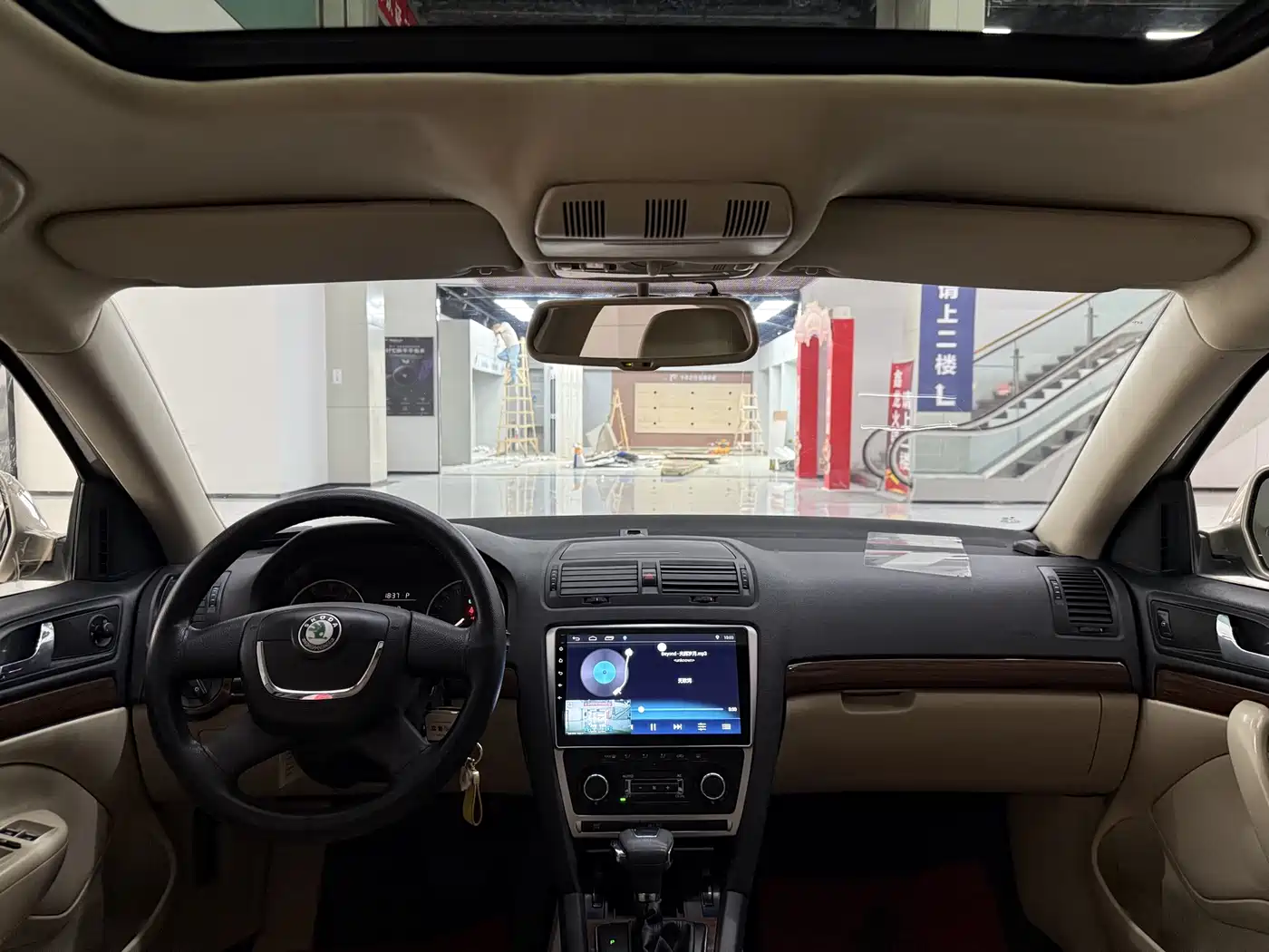 Škoda Octavia 2013 1.6L Automatic Prestige Edition фото 8