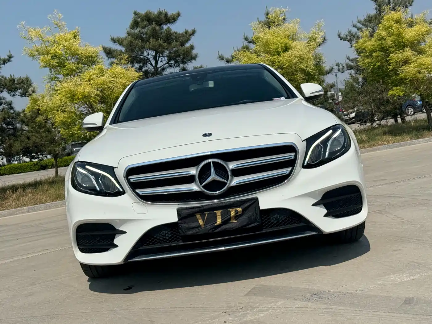 Mercedes-Benz E-Class 2018 Facelift E 200 L Sport фото 3