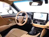Фото 14 - Lexus ES