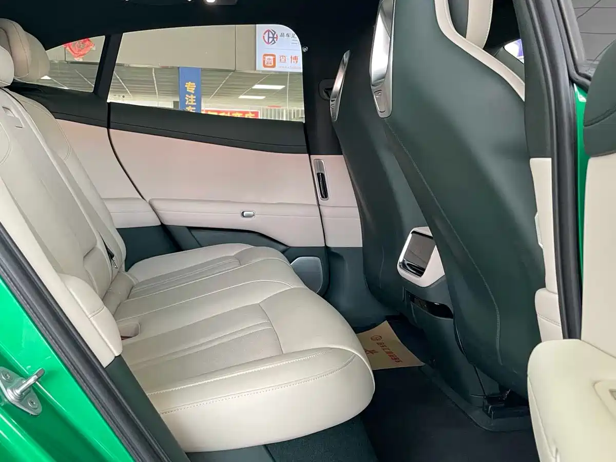 Xiaomi Auto Xiaomi YU7 2025 Extended Range RWD Edition фото 8
