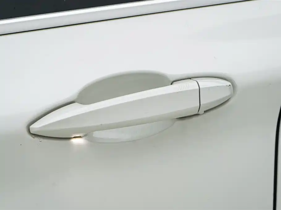BMW X1 2021 sDrive25Li Leading фото 13
