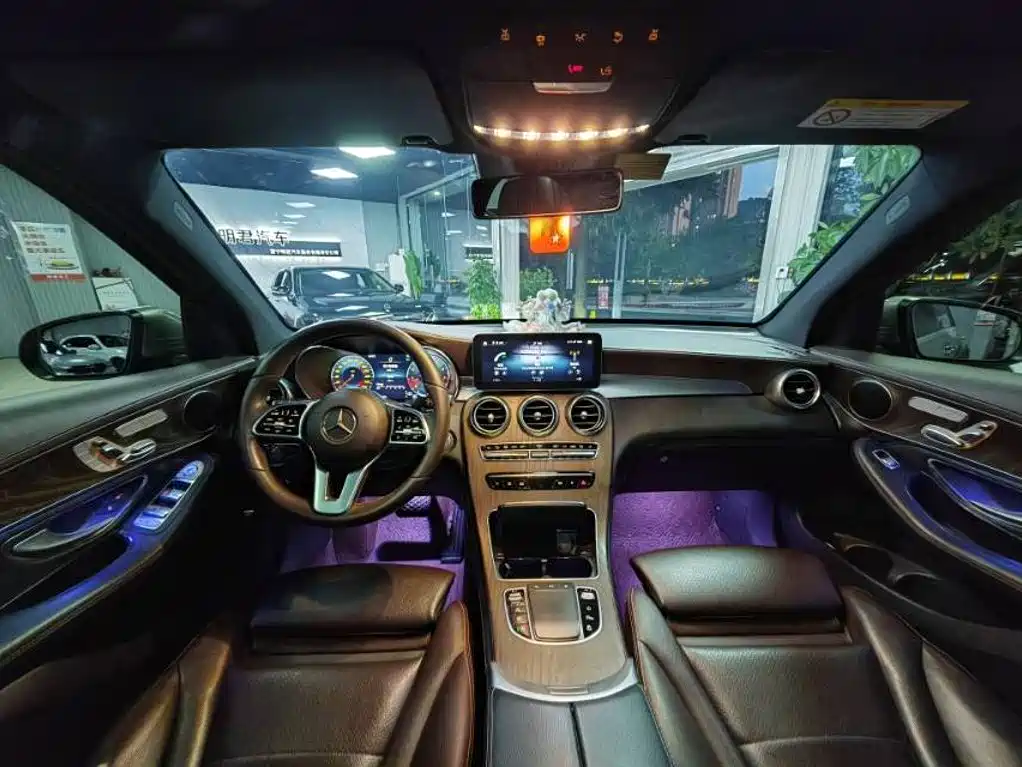 Фото 6 - Mercedes-Benz GLC
